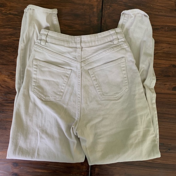 White H&M Mom Jean Coastal grandmother light academia cottagecore clean girl - Picture 2 of 6